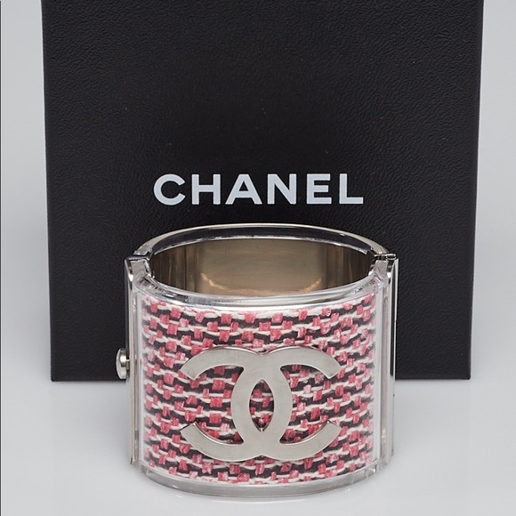 Chanel tweed cuff clear - Picture 1 of 4